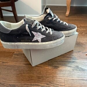 Golden Goose Hi Star Sneakers | Black Suede w/ Glitter Star | Size 41 w/ Box